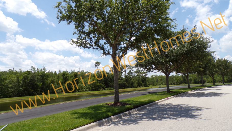 Homeowners can walk scenic paths in independence