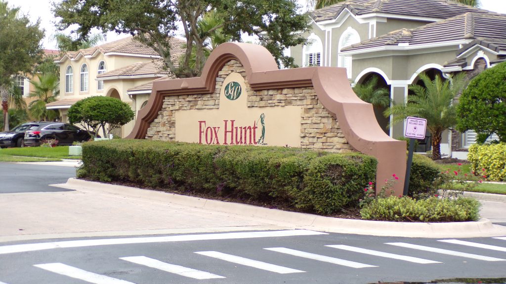 Fox Hunt in Stoneybrook West Golf Club. Real Estate for sale. Rich Noto