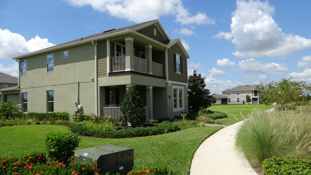 Hpmes near walt Disney world. New construction